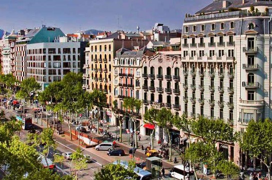 马德里大学城区中心连锁牙科诊所商铺